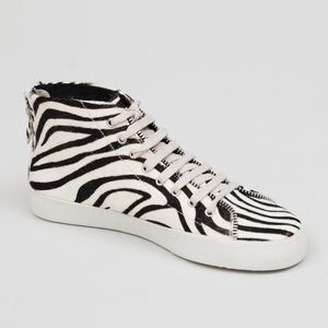 Rebecca Minkoff Zaina Too Genuine Calf Hair Mid
Sneaker Size 7